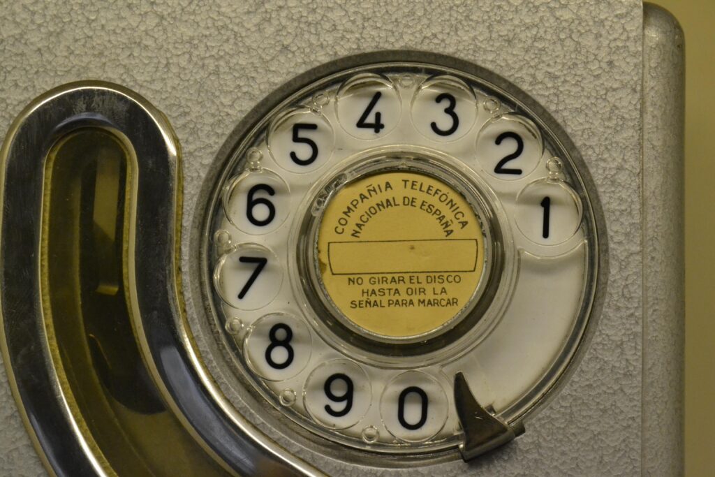 How to Set Up a Telecom System for Your New Office in Southampton